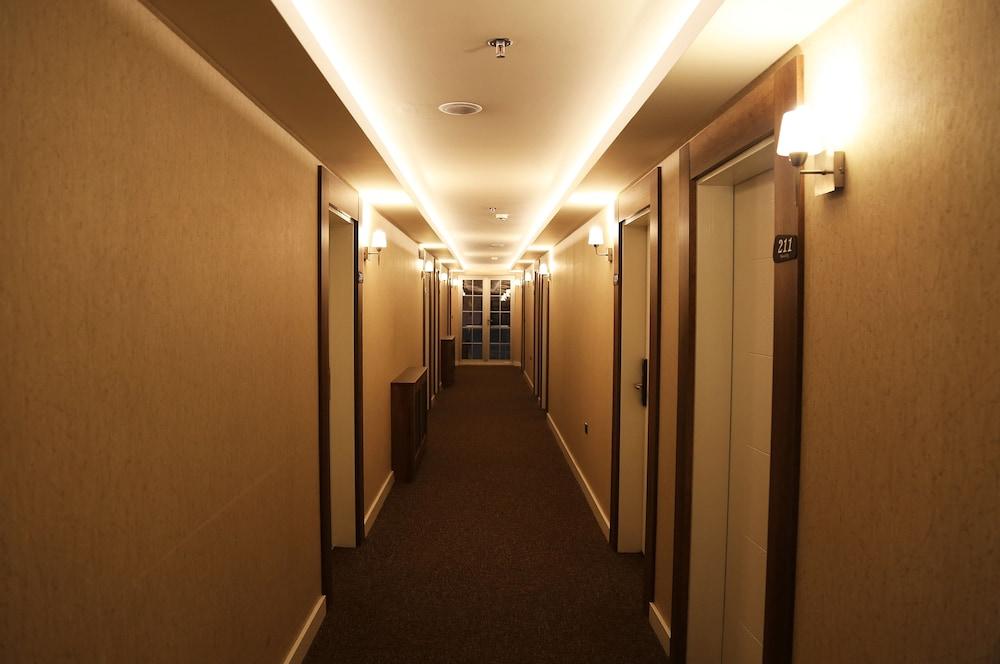 Marvell City Otel Trabzon Buitenkant foto